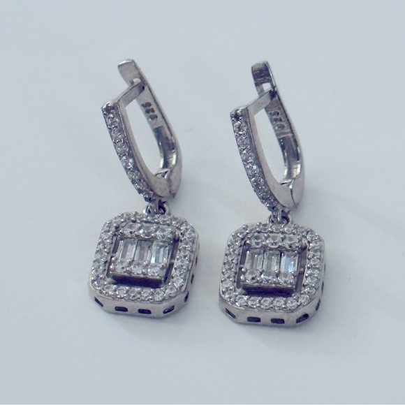925 Silver baguette cz EARRINGS trending style